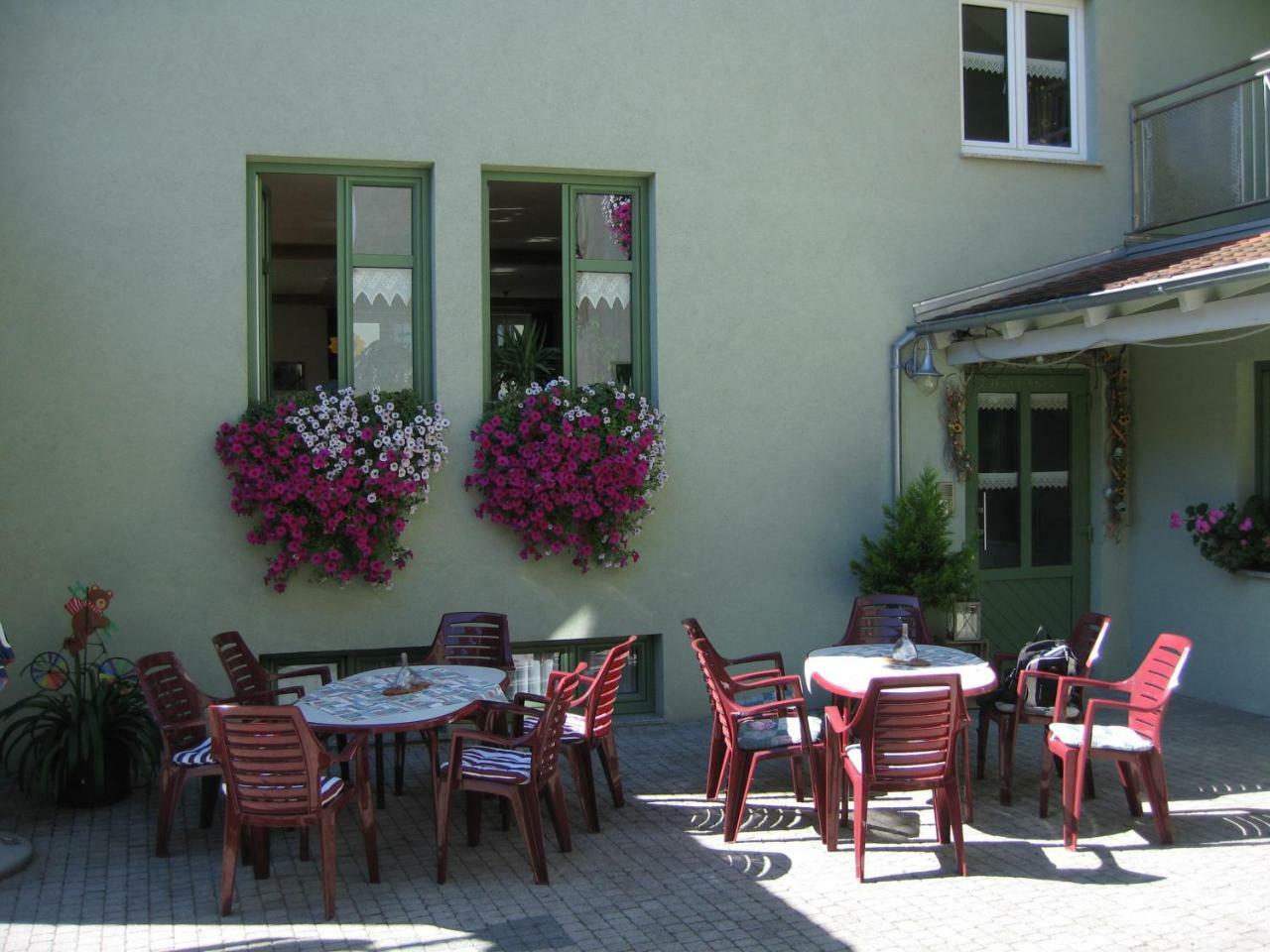 Weinstube Schwalbennest Hotel Karlstadt Luaran gambar